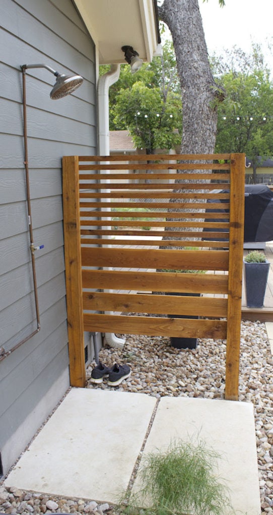 Cheap DIY Outdoor Solar Shower Ideas